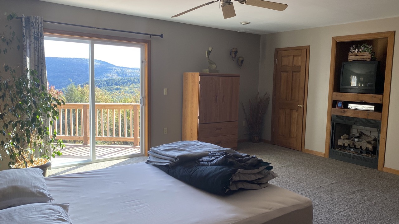 Photo of Bedroom in Aquashicola