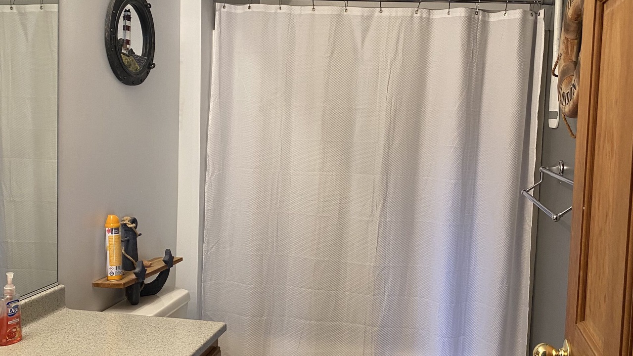 Photo of Bathroom in Aquashicola