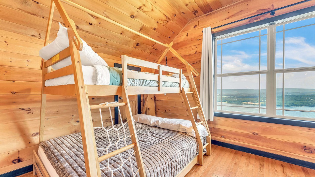 Photo of Bedroom in South Pittsburg