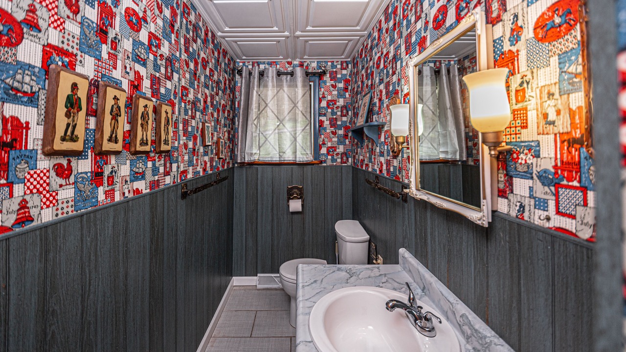 Photo of Bathroom in McHenry