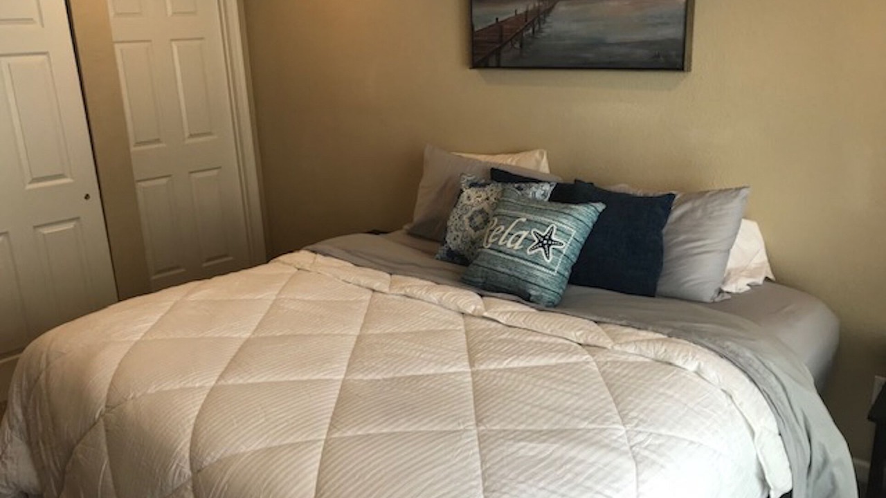 Photo of Bedroom in Northwest