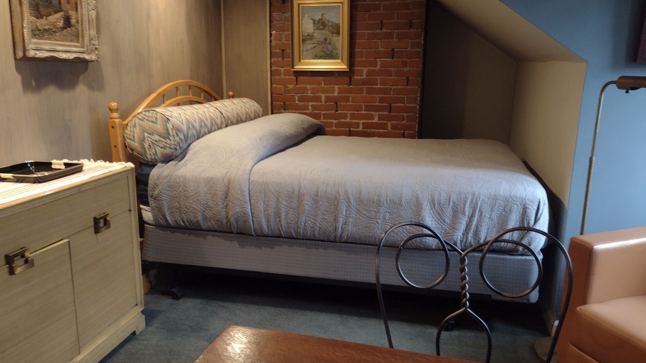 Photo of Bedroom in Emsworth