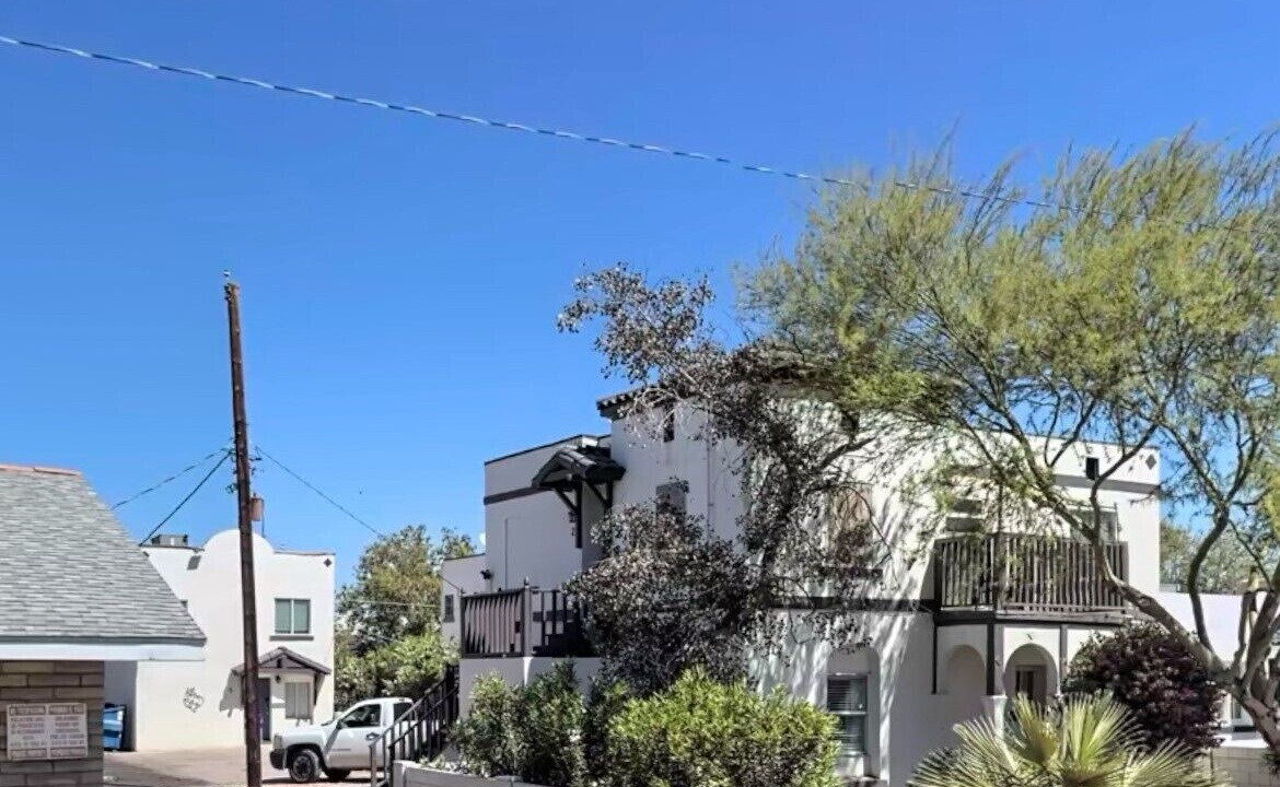 Photo of Outdoor in Garfield
