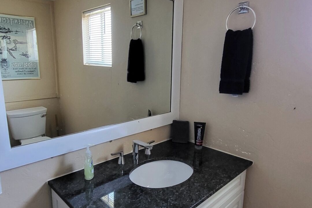Photo of Bathroom in Garfield