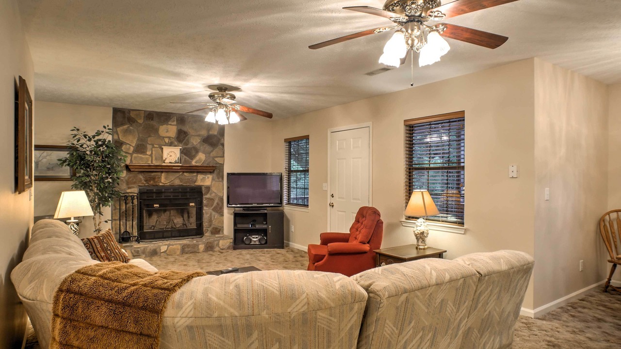Photo of Bedroom in Ooltewah