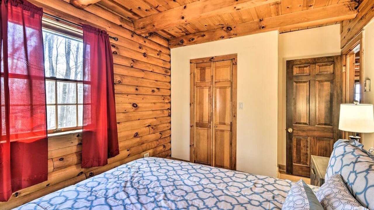 Photo of Bedroom in Pleasant Mount