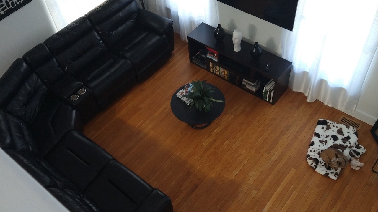 Photo of Livingroom in Detroit - Shoreway