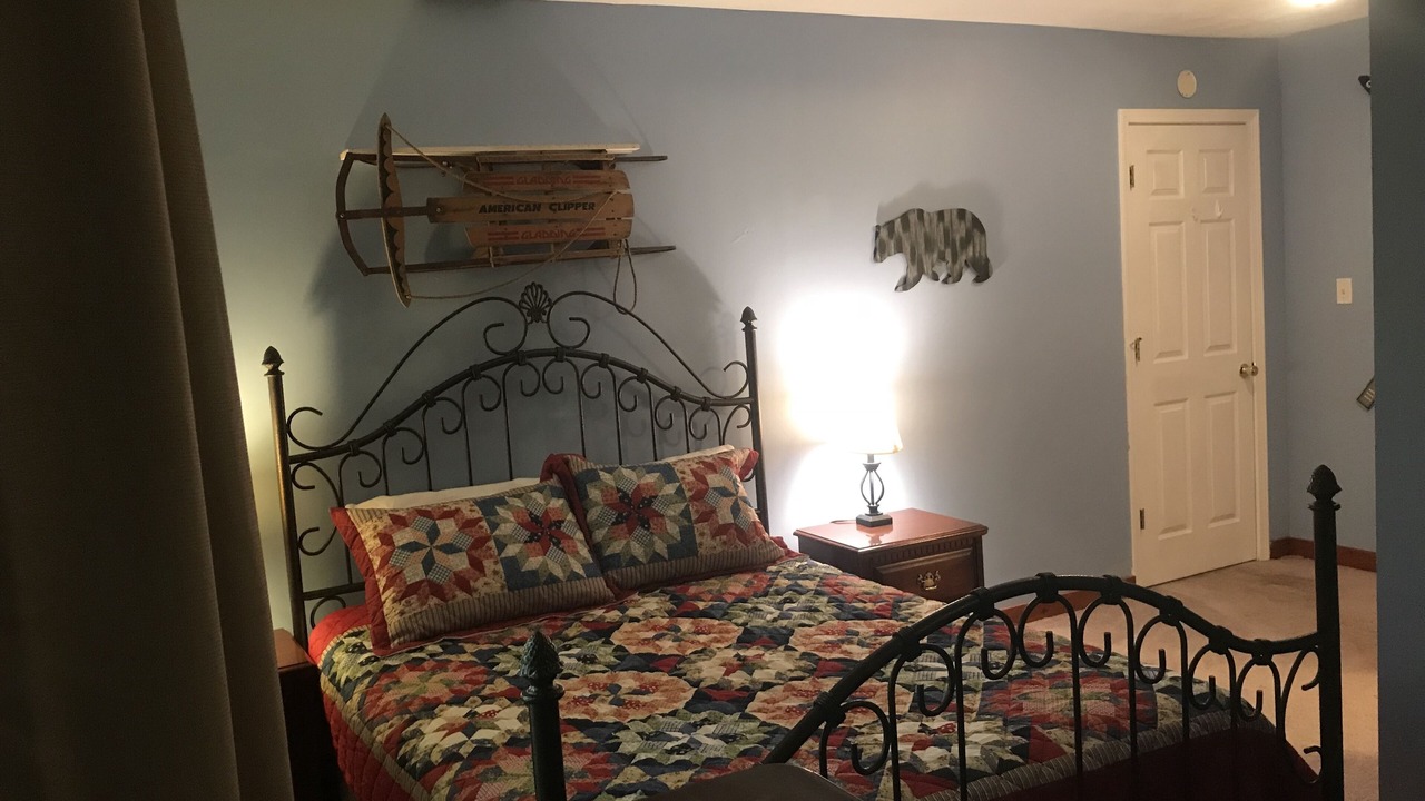 Photo of Bedroom in Slaty Fork