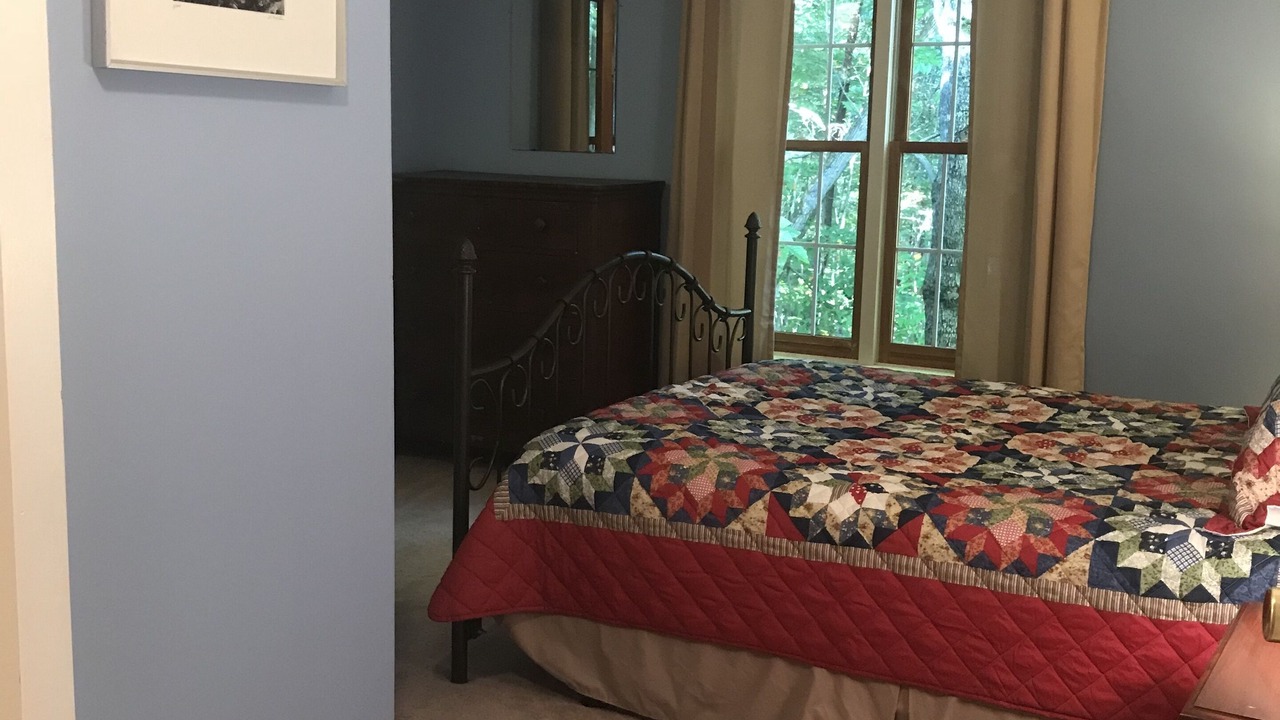 Photo of Bedroom in Slaty Fork