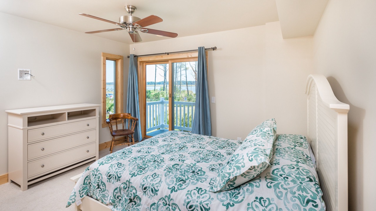 Photo of Patio Balcony in Piney Island