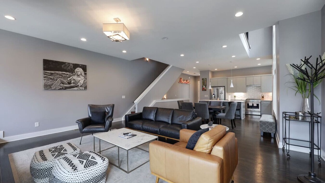 Photo of Livingroom in Edgehill