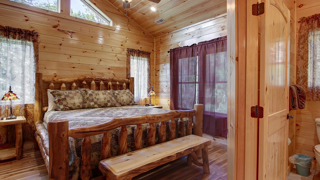 Photo of Bedroom in Gatlinburg