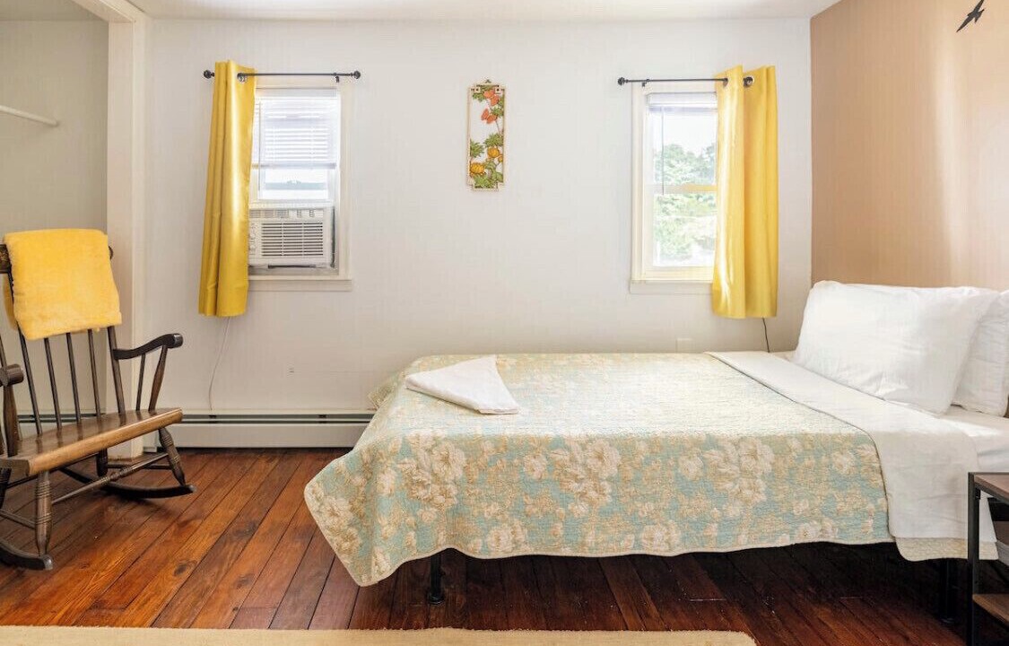Photo of Bedroom in Arlington Heights