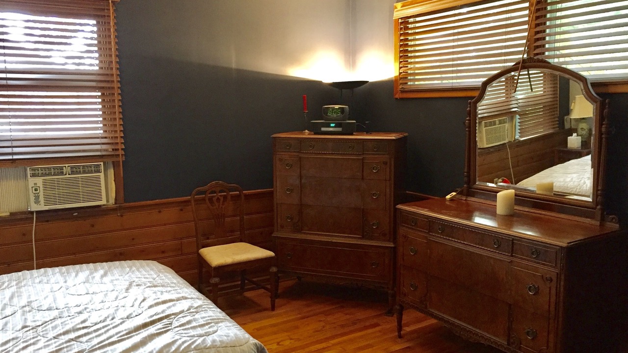 Photo of Bedroom in Chagrin Falls