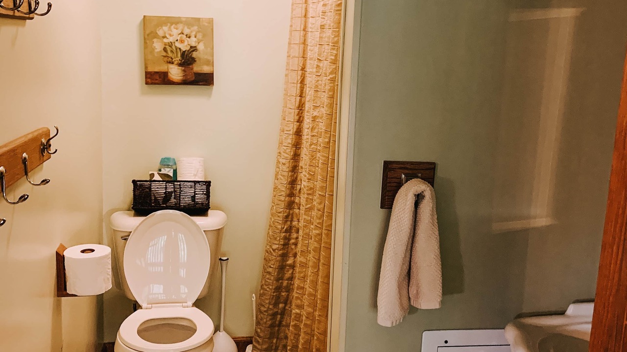 Photo of Bathroom in Logan