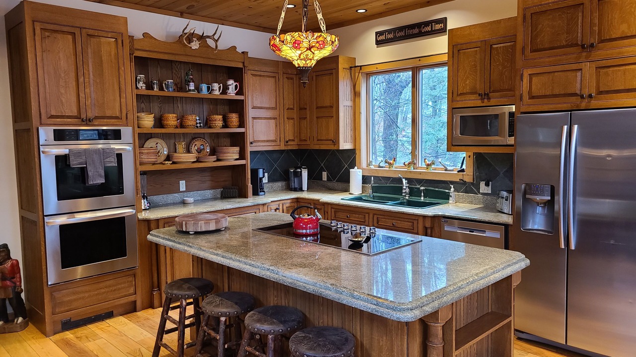 Photo of Kitchen in Greentown