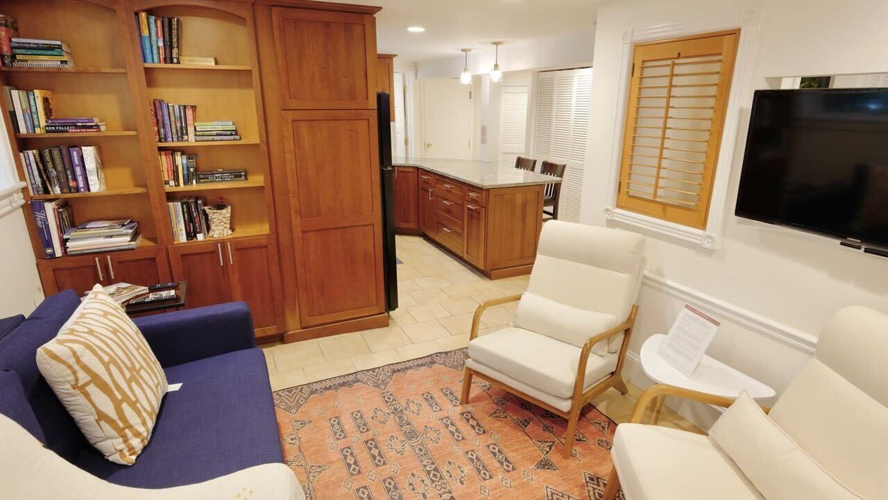 Photo of Livingroom in H Street Corridor