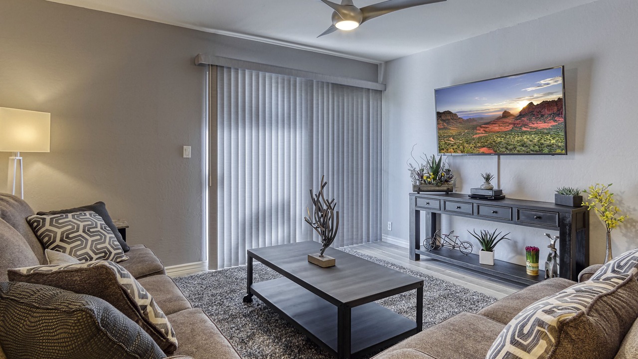 Photo of Livingroom in South Scottsdale