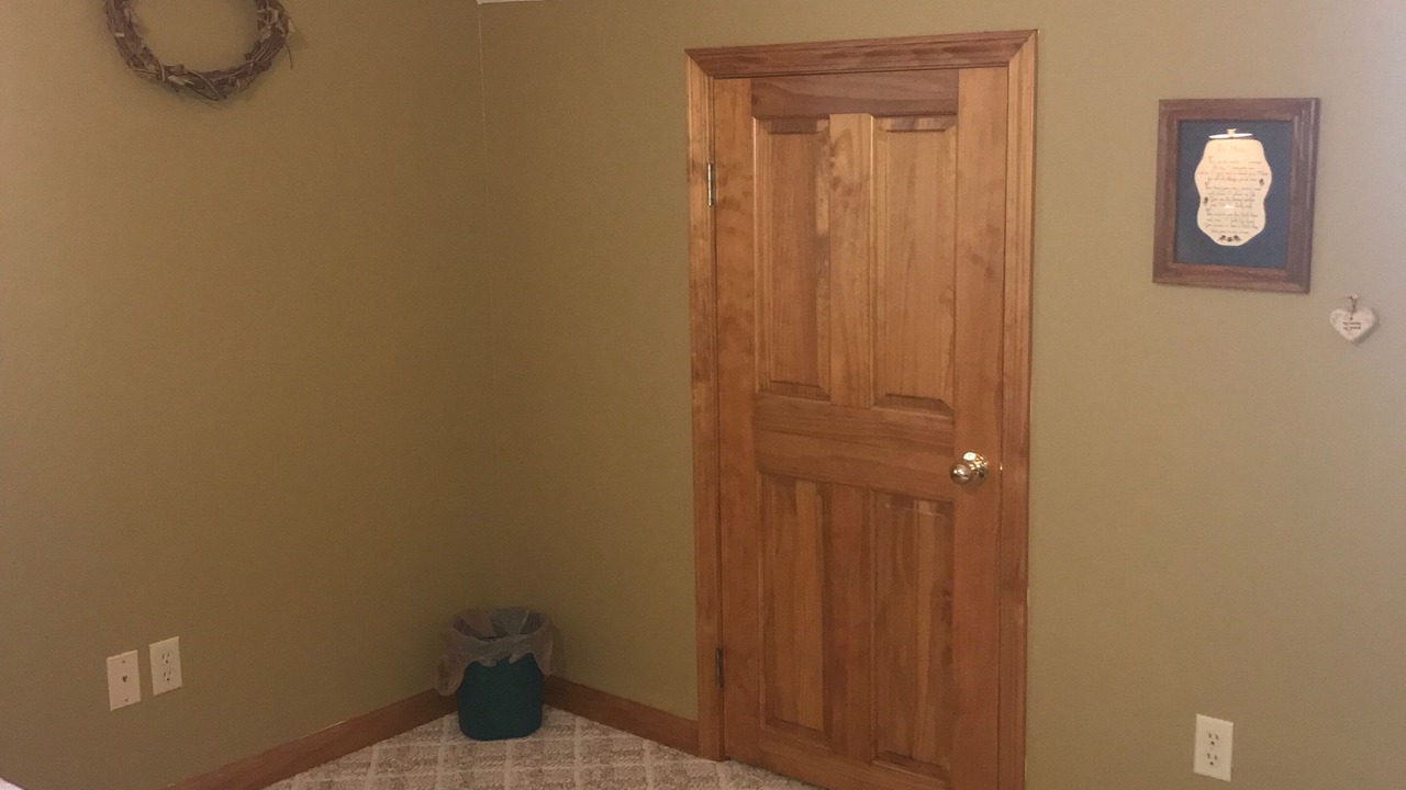 Photo of Bedroom in Byrdstown
