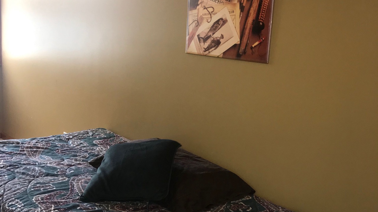 Photo of Bedroom in Byrdstown