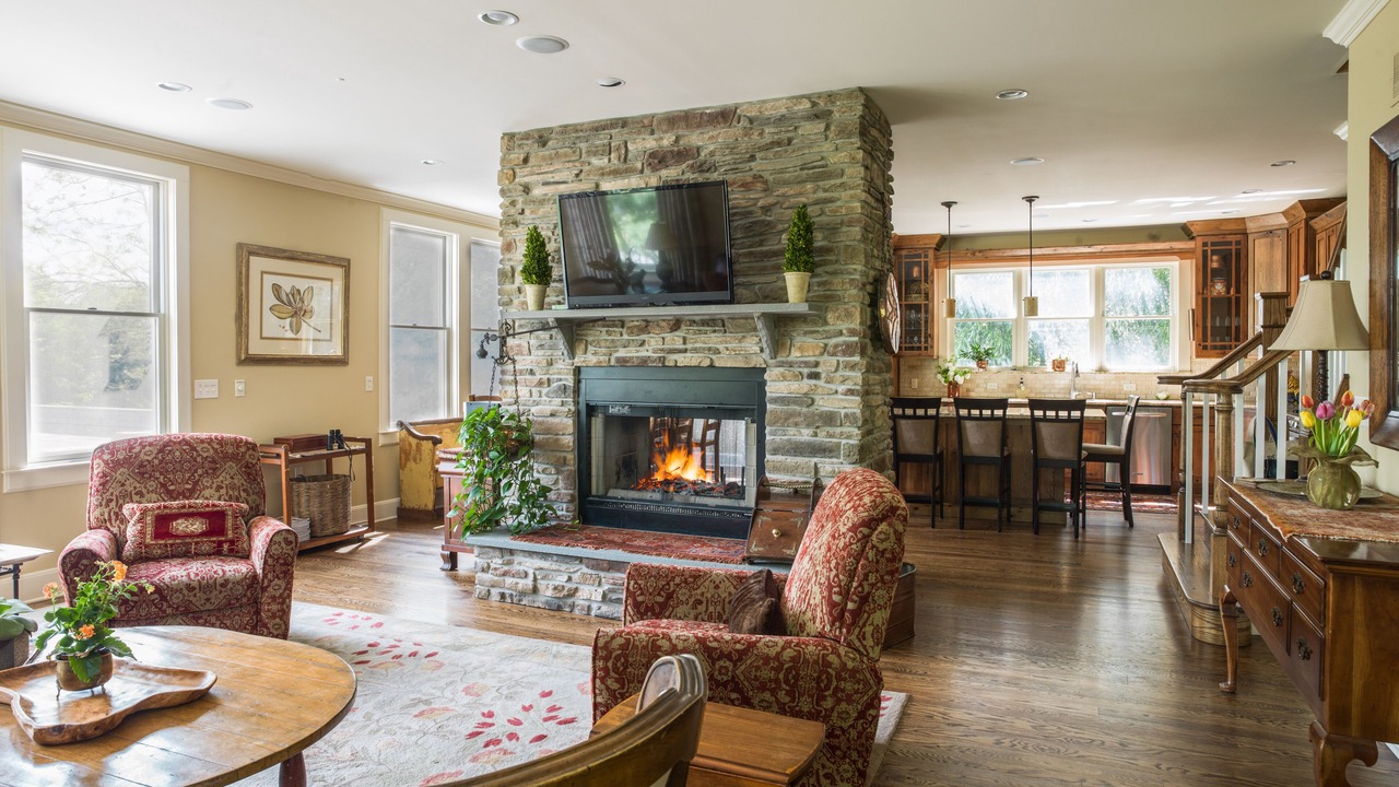Photo of Livingroom in Bridgeton Townshp