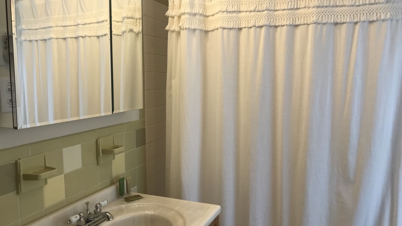 Photo of Bathroom in Halltown