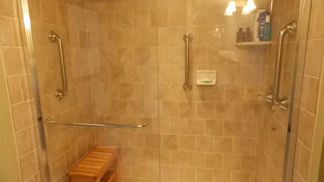 Photo of Bathroom in Diamond Beach