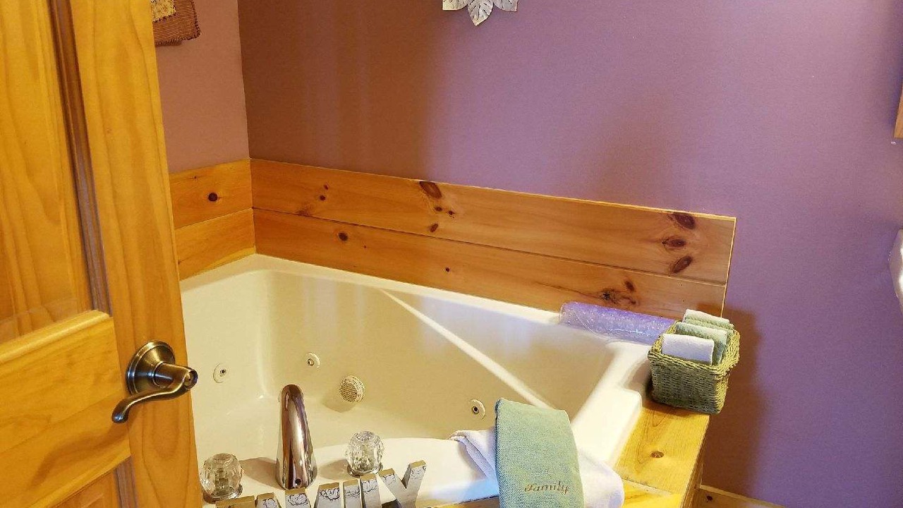 Photo of Bathroom in Millersburg