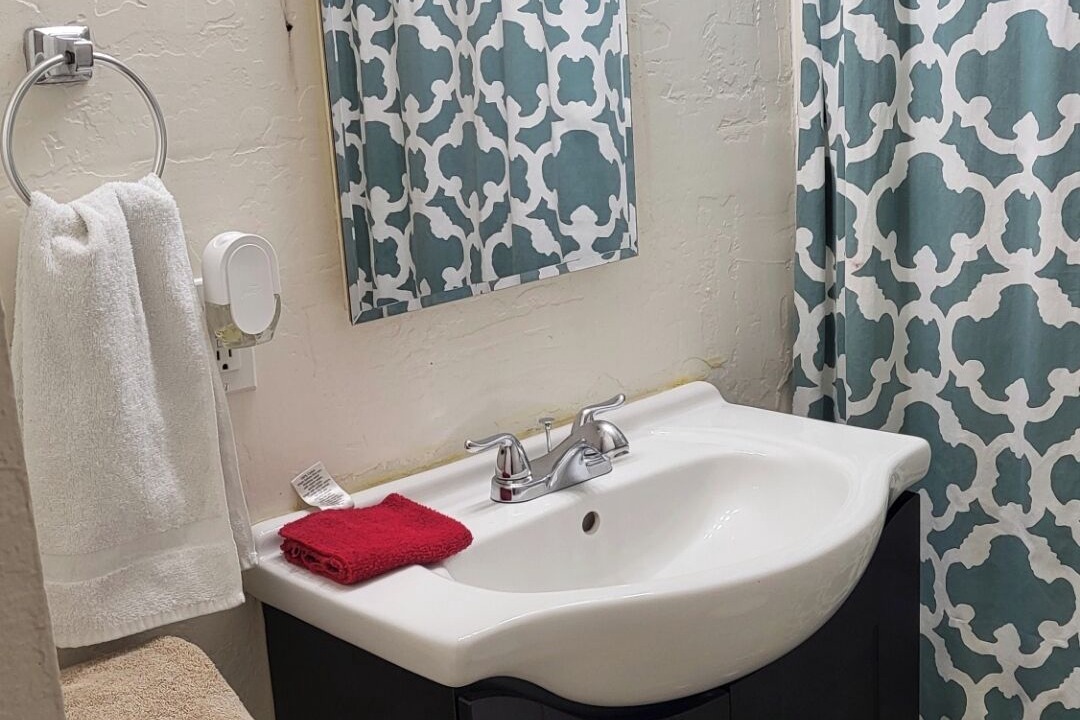 Photo of Bathroom in Garfield
