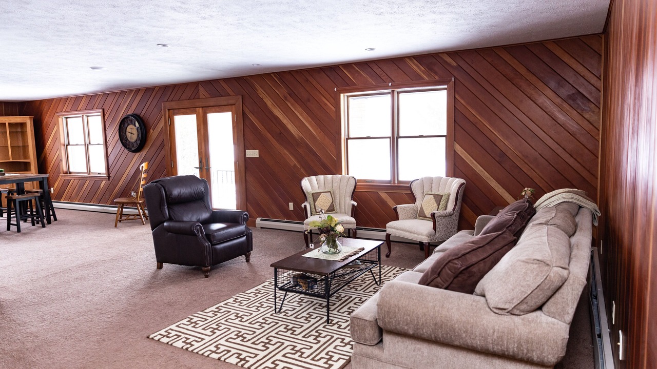 Photo of Livingroom in Cherry Tree