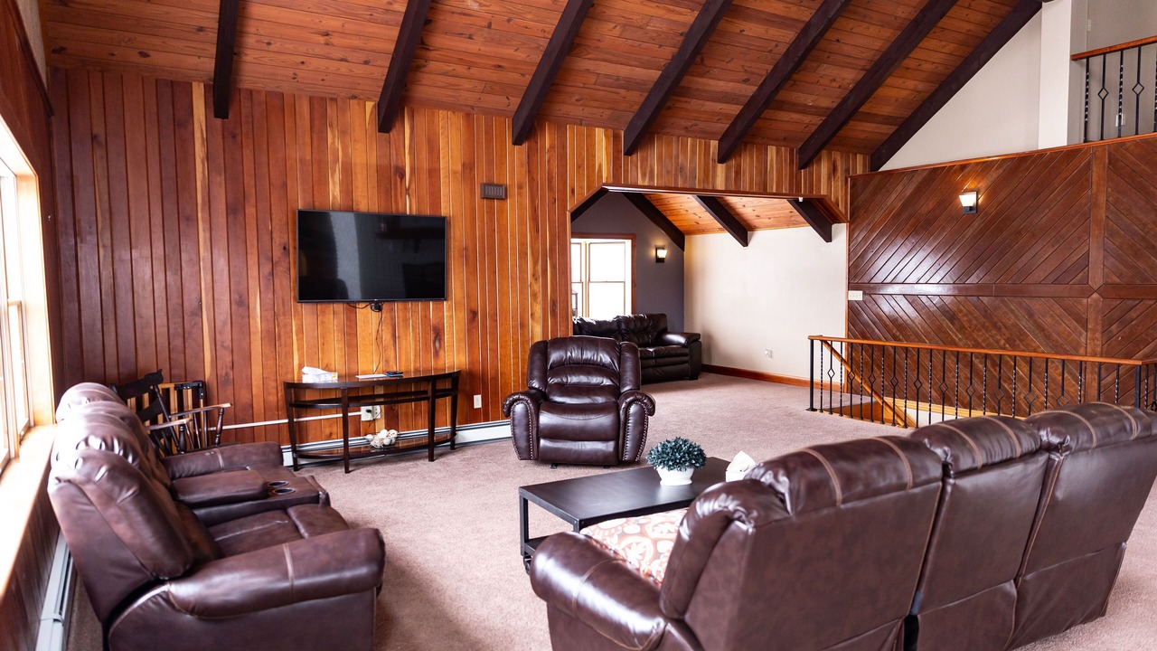 Photo of Livingroom in Cherry Tree