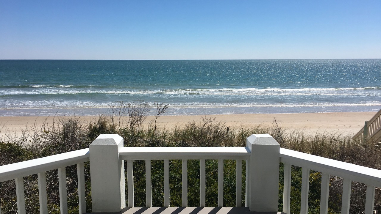 Photo of Patio Balcony in North Topsail Beach