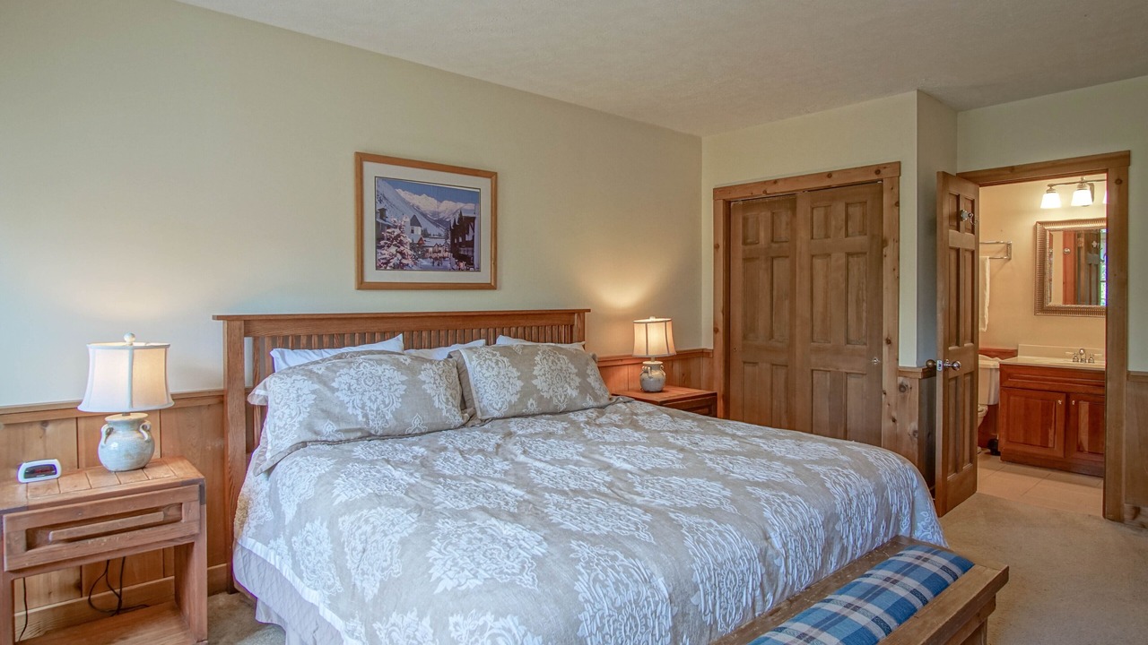 Photo of Bedroom in Snowshoe