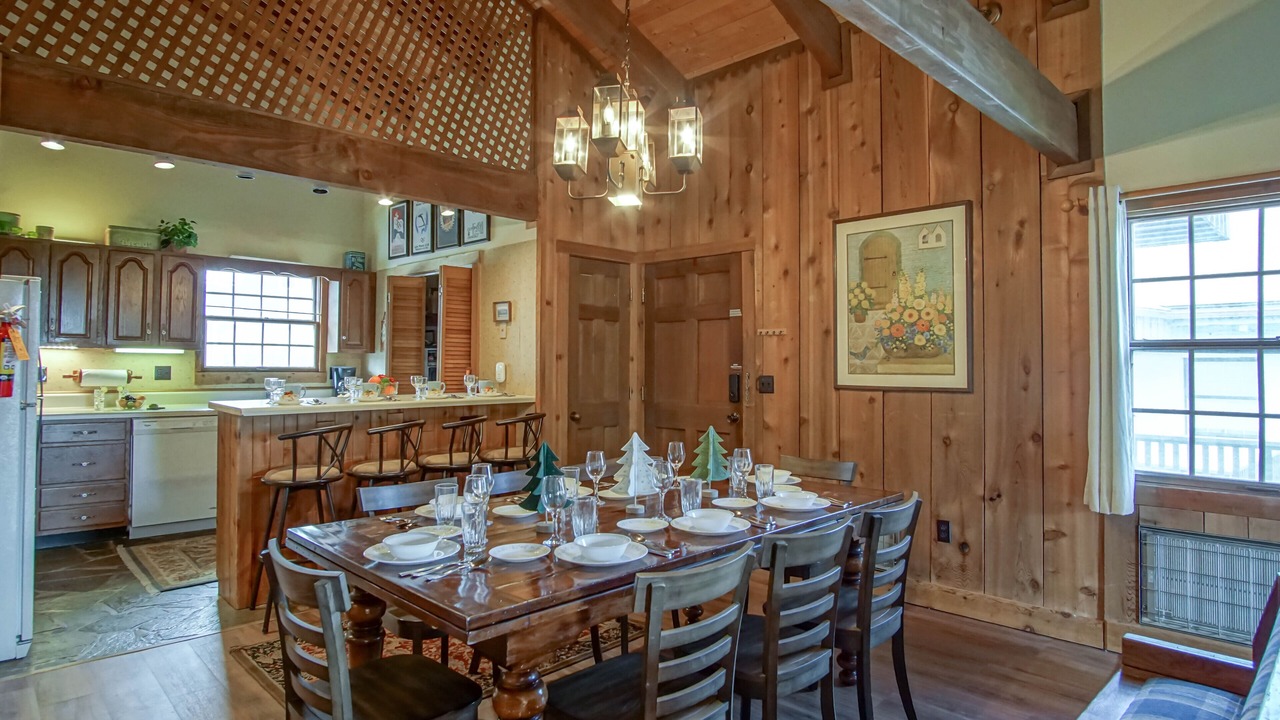 Photo of Bedroom in Snowshoe