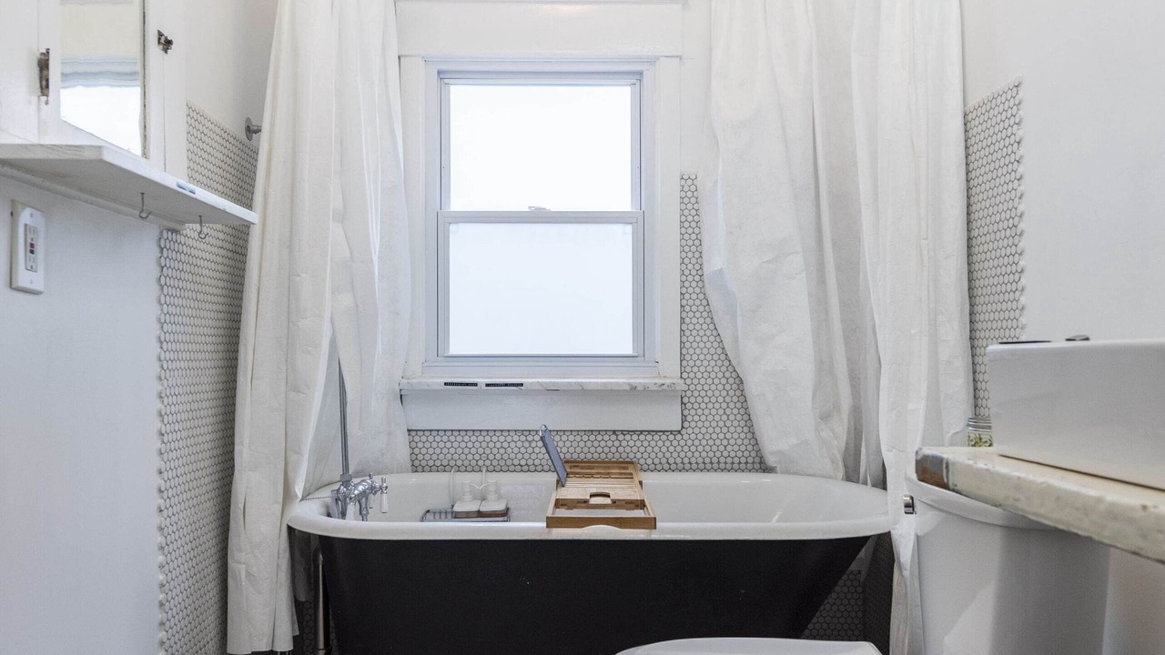 Photo of Bathroom in Taylor Berry