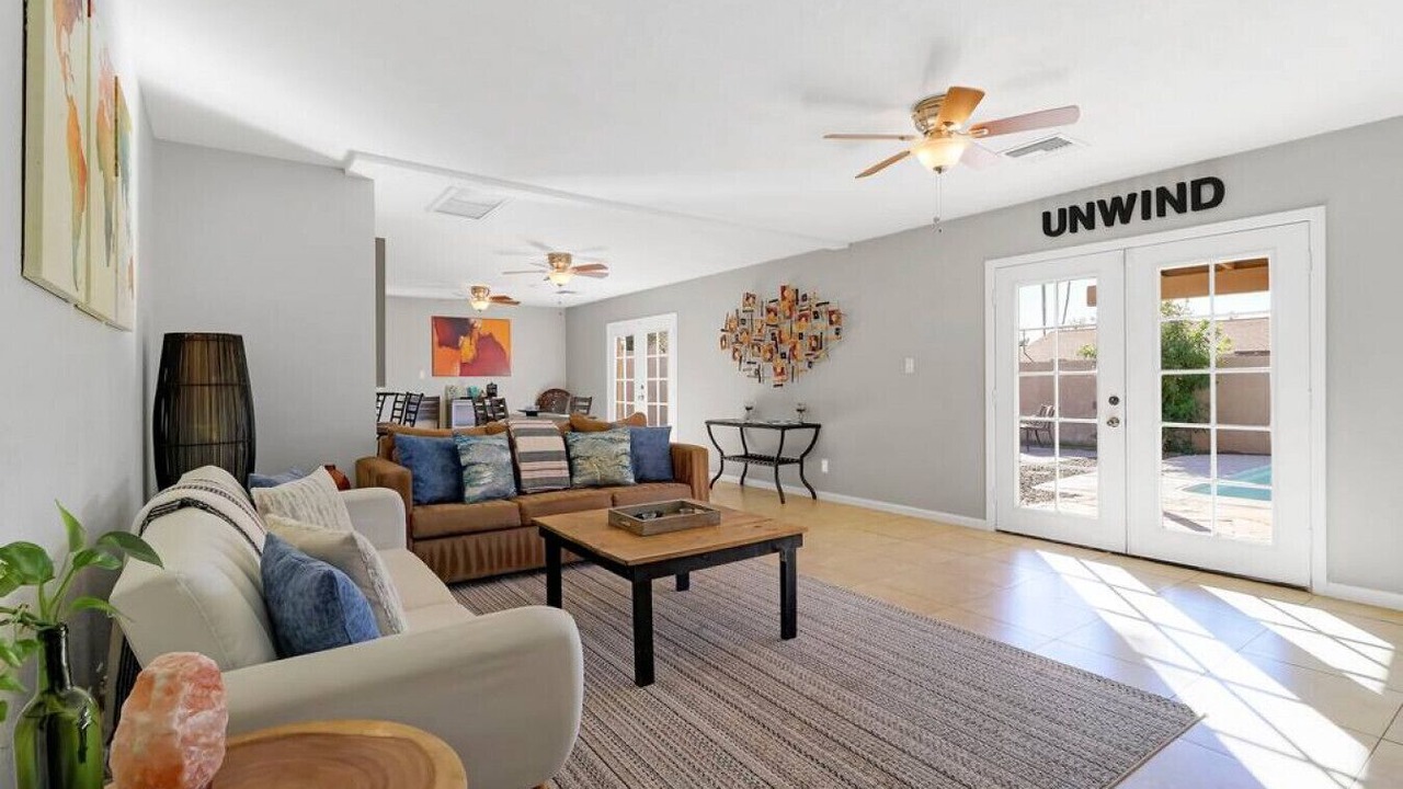 Photo of Livingroom in Scottsdale Estates Nine