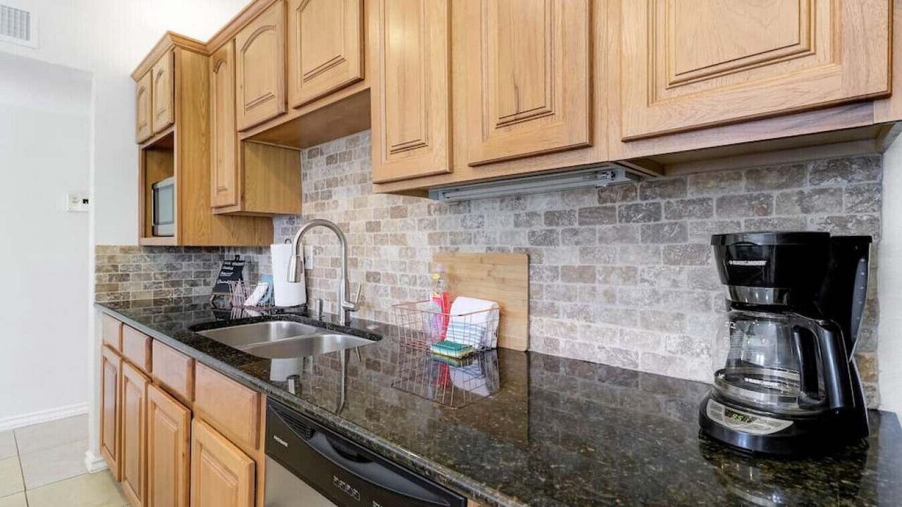 Photo of Kitchen in Scottsdale Estates Nine