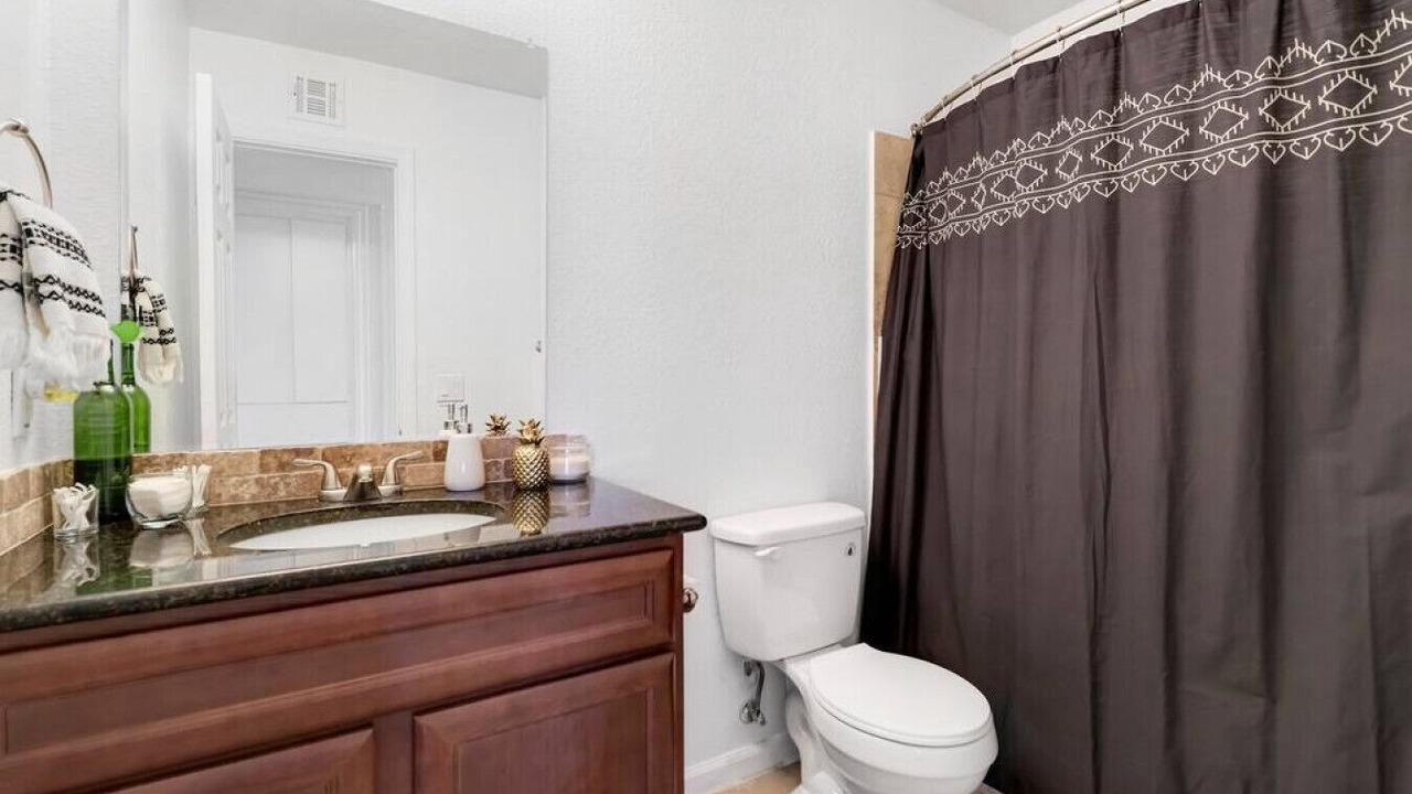 Photo of Bathroom in Scottsdale Estates Nine