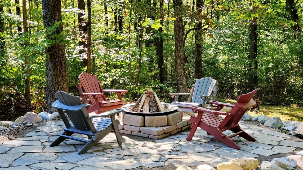 Photo of Outdoor in Nelsonville