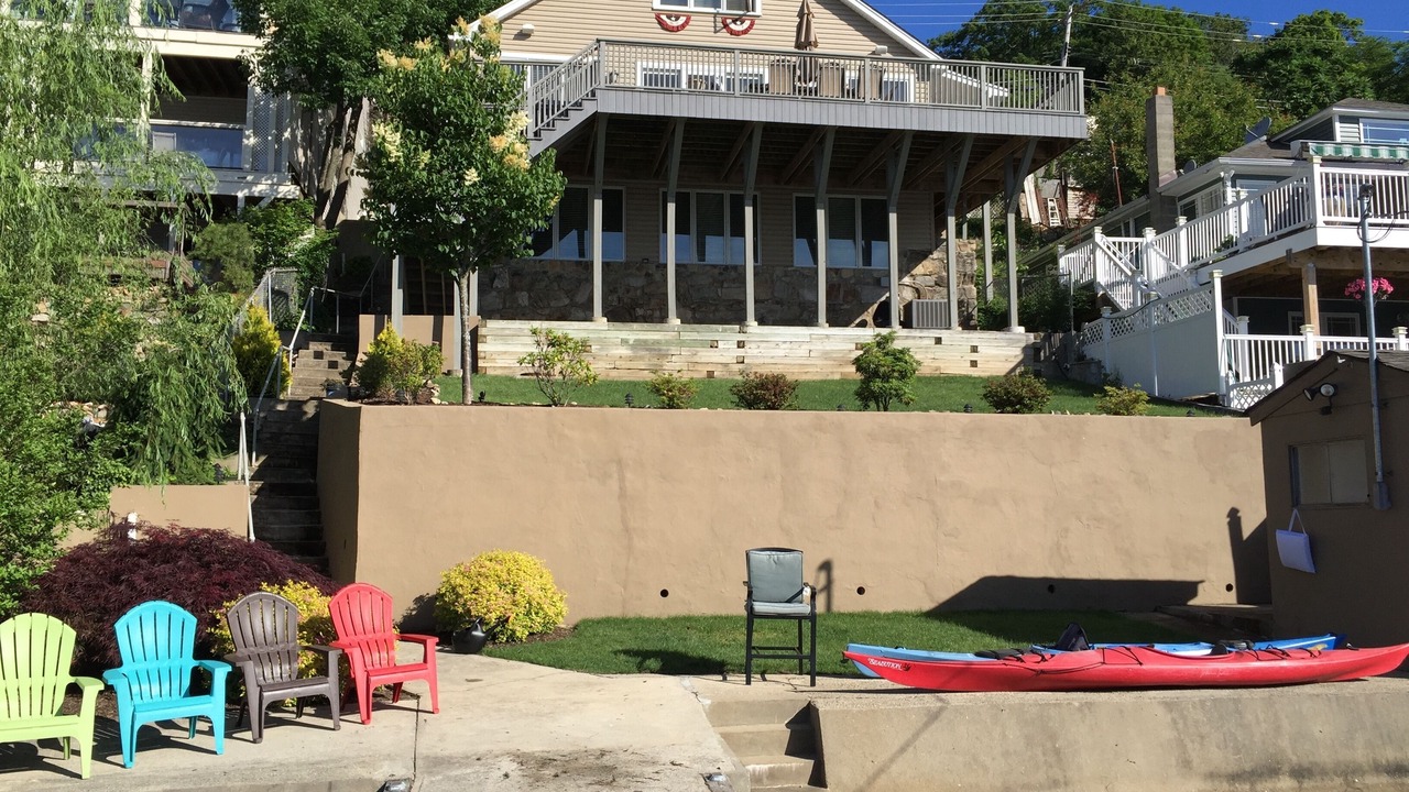 Photo of Outdoor in Glasser