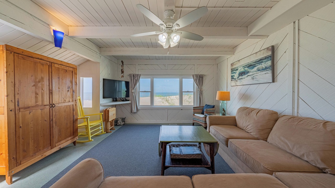 Photo of Livingroom in Colington