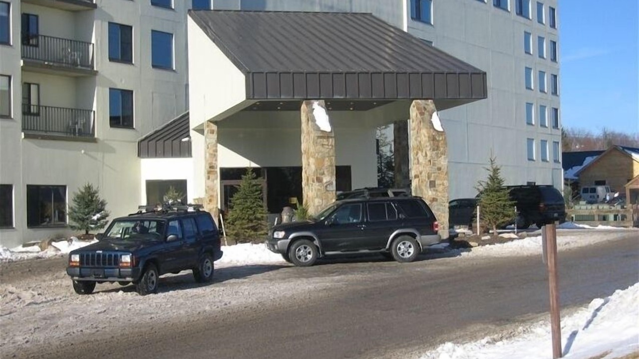 Photo of Outdoor in Snowshoe