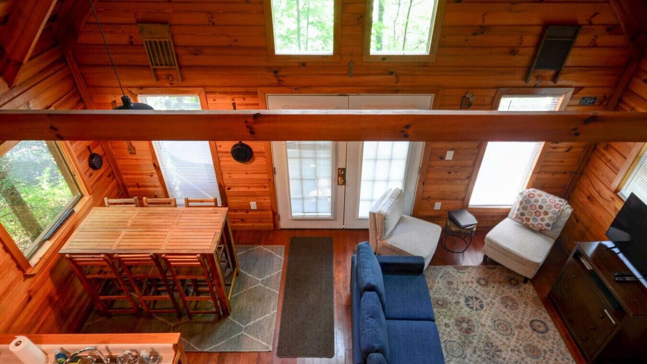 Photo of Livingroom in Campton