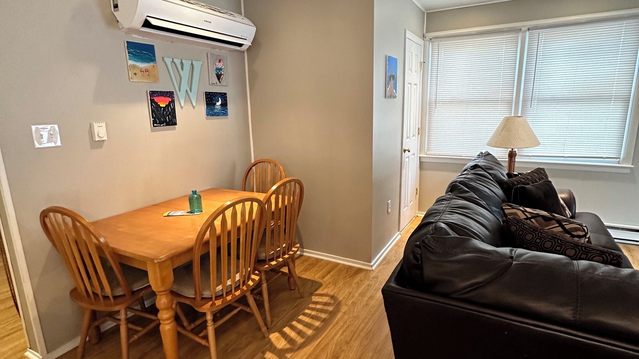 Photo of Livingroom in Townsend's Inlet