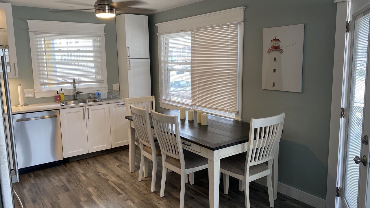 Photo of Kitchen in Surf City