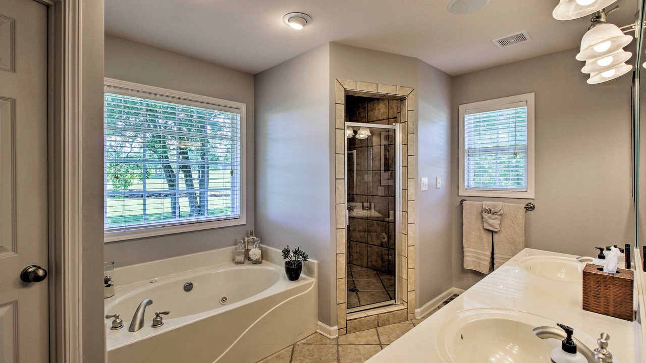 Photo of Bathroom in Gallatin
