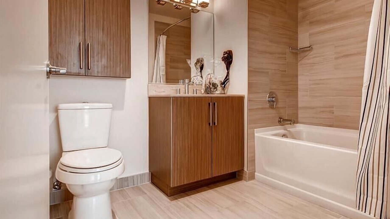 Photo of Bathroom in Hudson Exchange