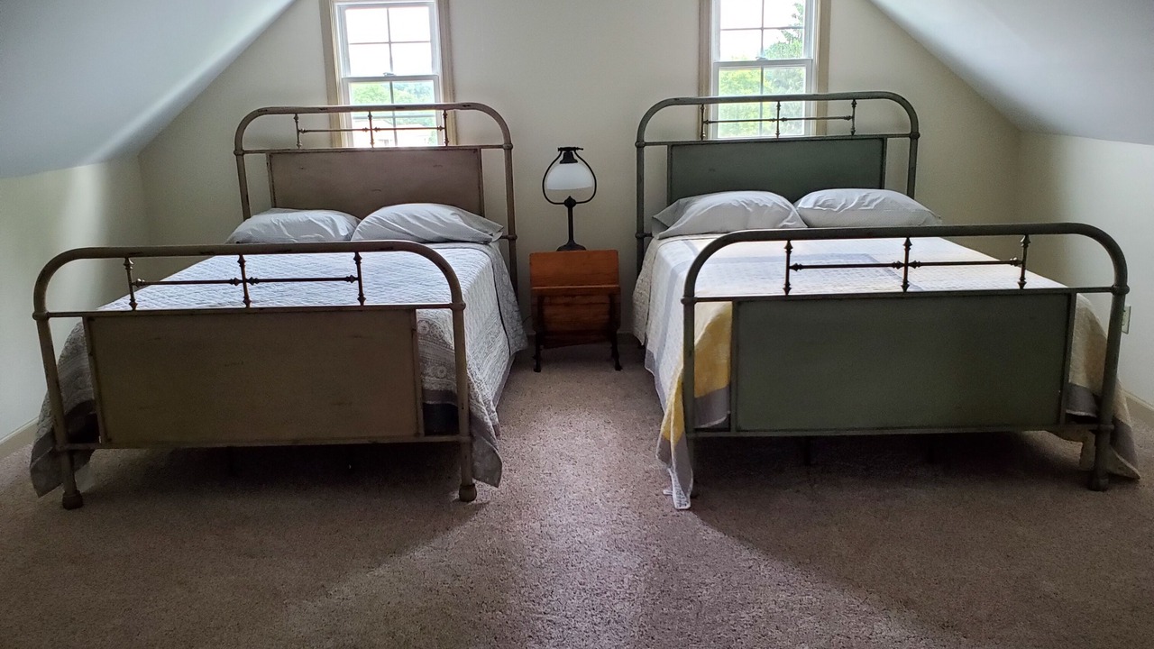 Photo of Bedroom in Laurelville