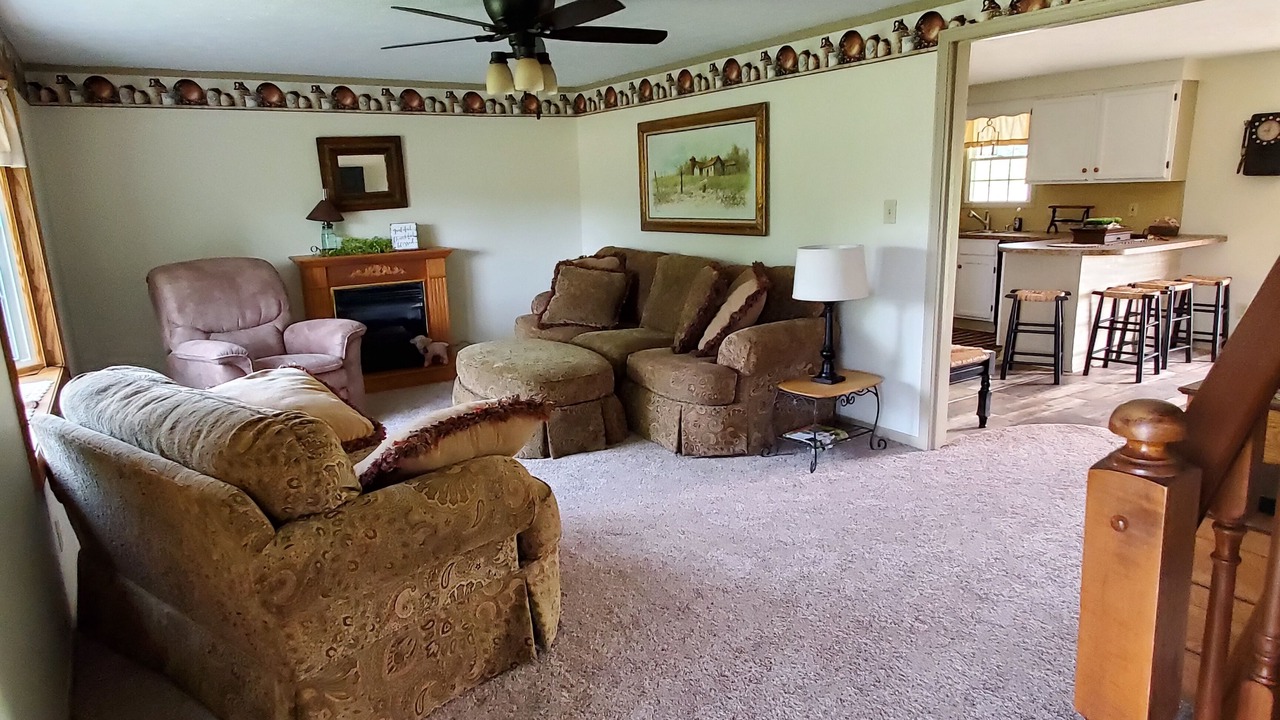 Photo of Livingroom in Laurelville