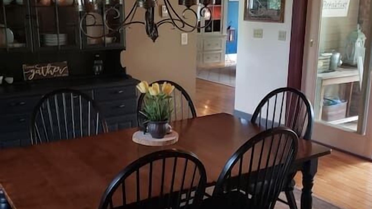 Photo of Bedroom in Huntington Mills
